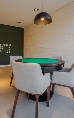 Apartamento à venda com 76m², 2 quartos e 1 vagaSalão de jogos