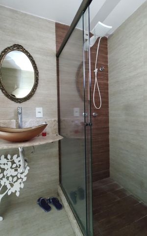Casa à venda com 300m², 5 quartos e 1 vagaBanheiro Social 1