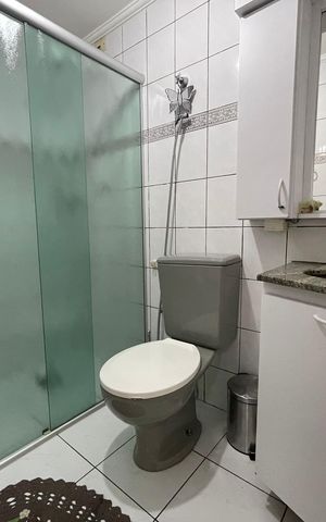 Apartamento à venda com 58m², 2 quartos e 1 vaga Apartamento à venda com 58m², 2 quartos e 1 vagaBanheiro