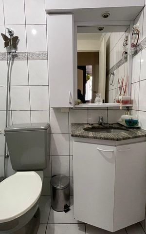 Apartamento à venda com 58m², 2 quartos e 1 vaga Apartamento à venda com 58m², 2 quartos e 1 vagaBanheiro