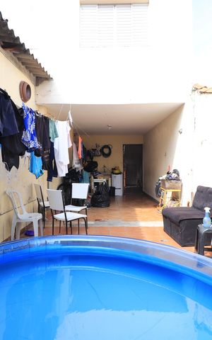 Casa à venda com 261m², 5 quartos e 3 vagasQuintal casa 3