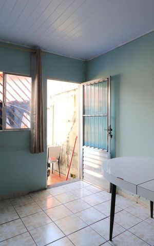 Casa à venda com 261m², 5 quartos e 3 vagasSala casa 3