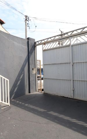 Casa à venda com 261m², 5 quartos e 3 vagasGaragem