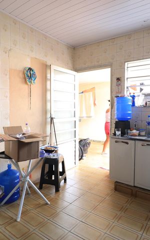 Casa à venda com 261m², 5 quartos e 3 vagasCozinha casa 3