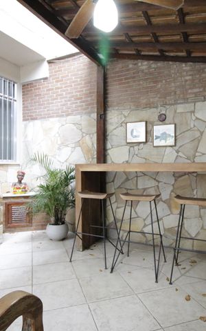 Casa à venda com 140m², 3 quartos e 1 vagaChurrasqueira