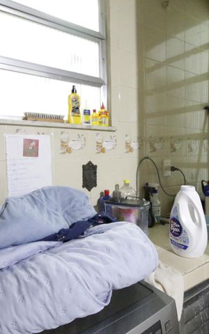 Casa à venda com 140m², 3 quartos e 1 vagaÁrea de Serviço 2