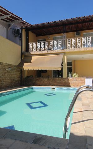 Casa de condomínio à venda com 360m², 3 quartos e 3 vagasQuintal - Piscina