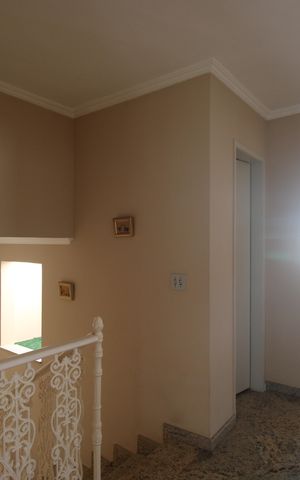 Casa de condomínio à venda com 360m², 3 quartos e 3 vagasCorredor