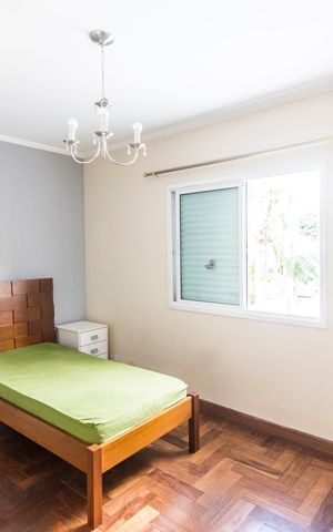 Casa de condomínio para alugar com 360m², 4 quartos e 6 vagas Casa de condomínio para alugar com 360m², 4 quartos e 6 vagasSuíte 4
