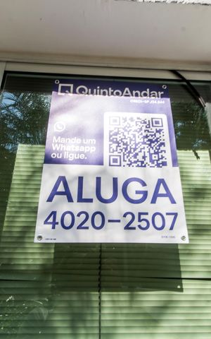 Casa de condomínio para alugar com 360m², 4 quartos e 6 vagas Casa de condomínio para alugar com 360m², 4 quartos e 6 vagasVista da Rua