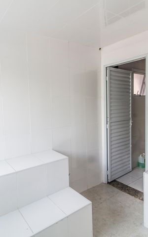 Casa de condomínio para alugar com 360m², 4 quartos e 6 vagas Casa de condomínio para alugar com 360m², 4 quartos e 6 vagasSaúna