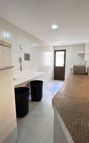 Apartamento à venda com 136m², 3 quartos e 4 vagas Apartamento à venda com 136m², 3 quartos e 4 vagasÁrea comum - Salão de festas