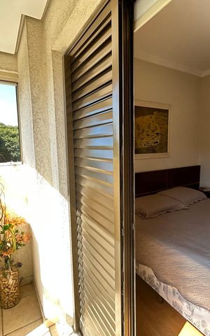 Apartamento à venda com 136m², 3 quartos e 4 vagas Apartamento à venda com 136m², 3 quartos e 4 vagasVaranda da Suíte 3
