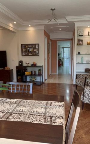 Apartamento à venda com 136m², 3 quartos e 4 vagas Apartamento à venda com 136m², 3 quartos e 4 vagasSala