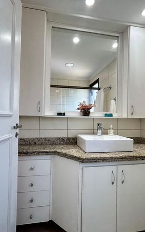 Apartamento à venda com 136m², 3 quartos e 4 vagas Apartamento à venda com 136m², 3 quartos e 4 vagasBanheiro da Suíte 3