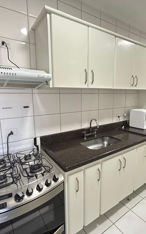 Apartamento à venda com 136m², 3 quartos e 4 vagas Apartamento à venda com 136m², 3 quartos e 4 vagasCozinha