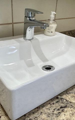 Apartamento à venda com 136m², 3 quartos e 4 vagas Apartamento à venda com 136m², 3 quartos e 4 vagasBanheiro da Suíte 3