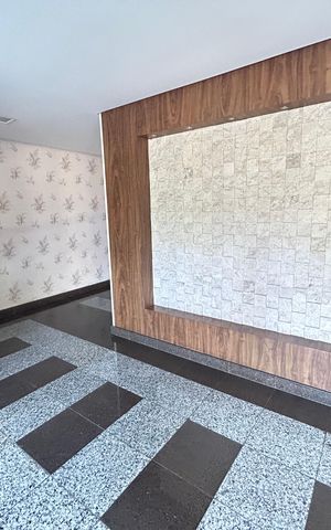 Apartamento à venda com 136m², 3 quartos e 4 vagas Apartamento à venda com 136m², 3 quartos e 4 vagasHall social