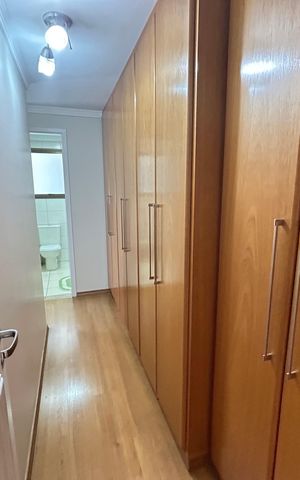 Apartamento à venda com 136m², 3 quartos e 4 vagas Apartamento à venda com 136m², 3 quartos e 4 vagasQuarto suíte 3