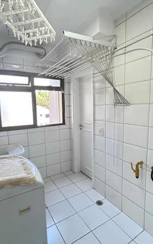 Apartamento à venda com 136m², 3 quartos e 4 vagas Apartamento à venda com 136m², 3 quartos e 4 vagasÁrea de Serviço