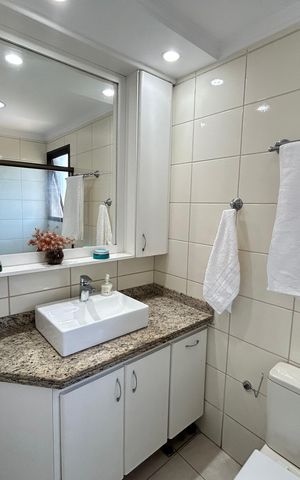Apartamento à venda com 136m², 3 quartos e 4 vagas Apartamento à venda com 136m², 3 quartos e 4 vagasBanheiro da Suíte 3