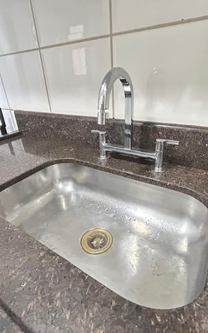 Apartamento à venda com 136m², 3 quartos e 4 vagas Apartamento à venda com 136m², 3 quartos e 4 vagasCozinha
