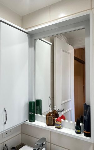 Apartamento à venda com 136m², 3 quartos e 4 vagas Apartamento à venda com 136m², 3 quartos e 4 vagasBanheiro da Suíte 2
