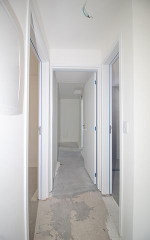 Apartamento à venda com 109m², 2 quartos e 1 vaga Apartamento à venda com 109m², 2 quartos e 1 vagaCorredor