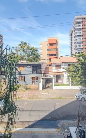 Apartamento à venda com 109m², 2 quartos e 1 vaga Apartamento à venda com 109m², 2 quartos e 1 vagaVista