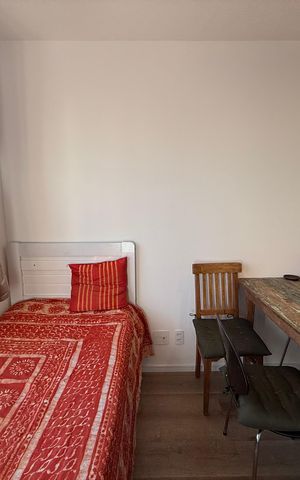 Studio à venda com 28m², 1 quarto e sem vaga Studio à venda com 28m², 1 quarto e sem vagaEstar/Jantar/Quarto