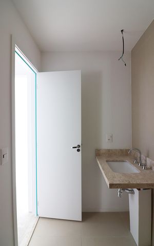 Apartamento à venda com 76m², 3 quartos e 2 vagasBanheiro Social