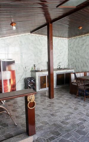 Casa de condomínio à venda com 235m², 4 quartos e 3 vagasÁrea gourmet