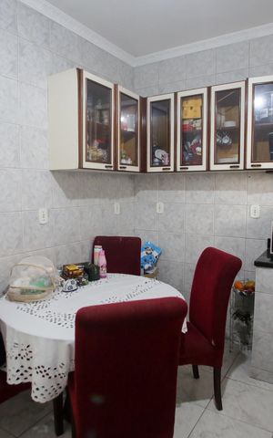Casa de condomínio à venda com 235m², 4 quartos e 3 vagasCozinha