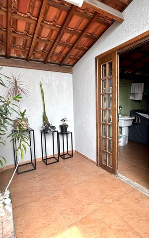 Casa à venda com 79m², 2 quartos e 1 vaga Casa à venda com 79m², 2 quartos e 1 vagaÁrea de Serviço