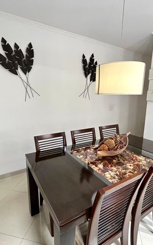 Casa à venda com 79m², 2 quartos e 1 vaga Casa à venda com 79m², 2 quartos e 1 vagaCopa