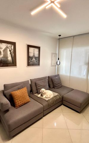 Casa à venda com 79m², 2 quartos e 1 vaga Casa à venda com 79m², 2 quartos e 1 vagaSala