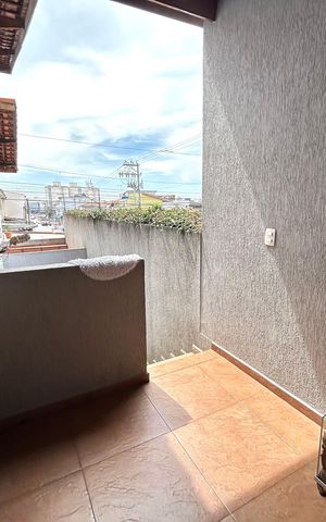Casa à venda com 79m², 2 quartos e 1 vaga Casa à venda com 79m², 2 quartos e 1 vagaÁrea de Serviço