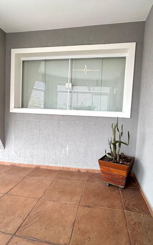 Casa à venda com 79m², 2 quartos e 1 vaga Casa à venda com 79m², 2 quartos e 1 vagaGaragem