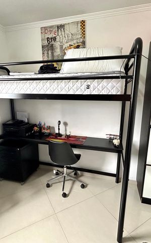 Casa à venda com 79m², 2 quartos e 1 vaga Casa à venda com 79m², 2 quartos e 1 vagaQuarto 1