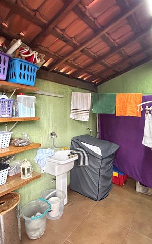 Casa à venda com 79m², 2 quartos e 1 vaga Casa à venda com 79m², 2 quartos e 1 vagaÁrea de Serviço