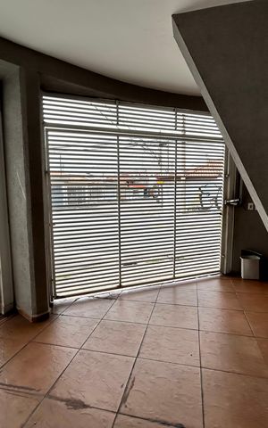 Casa à venda com 79m², 2 quartos e 1 vaga Casa à venda com 79m², 2 quartos e 1 vagaGaragem