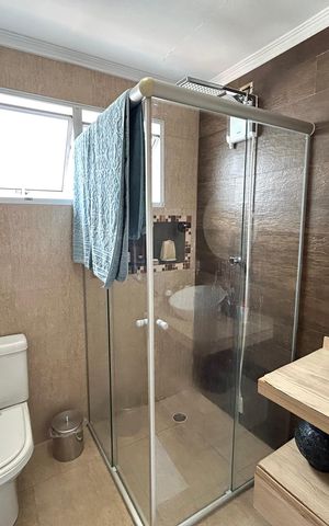 Casa à venda com 79m², 2 quartos e 1 vaga Casa à venda com 79m², 2 quartos e 1 vagaBanheiro 1