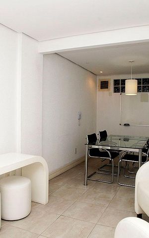 Apartamento para alugar com 30m², 1 quarto e 1 vagaÁrea Comum - Sala de reuniões