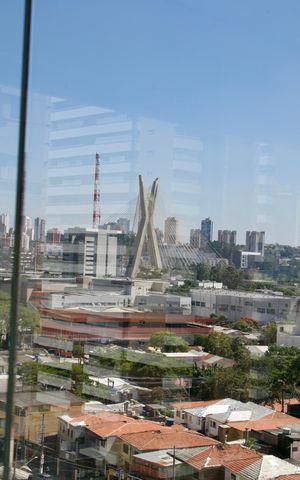 Apartamento à venda com 65m², 2 quartos e 2 vagas Apartamento à venda com 65m², 2 quartos e 2 vagasVista