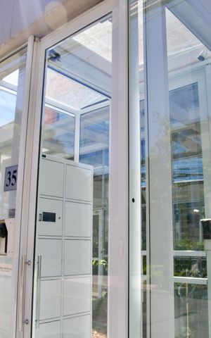 Apartamento à venda com 65m², 2 quartos e 2 vagas Apartamento à venda com 65m², 2 quartos e 2 vagasFachada do Prédio