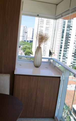 Apartamento à venda com 65m², 2 quartos e 2 vagas Apartamento à venda com 65m², 2 quartos e 2 vagasSala de Jantar