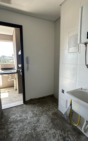 Apartamento à venda com 70m², 2 quartos e 1 vagaÁrea de Serviço