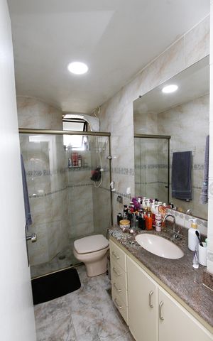 Apartamento à venda com 105m², 3 quartos e 2 vagasBanheiro Social