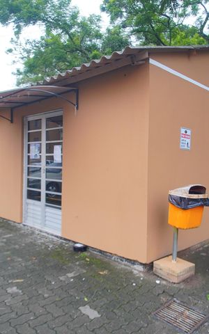 Apartamento à venda com 42m², 2 quartos e sem vagaÁrea comum - Salão de festas