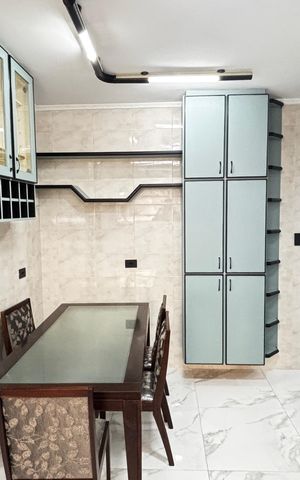 Apartamento para alugar com 120m², 2 quartos e 1 vaga Apartamento para alugar com 120m², 2 quartos e 1 vagaCozinha